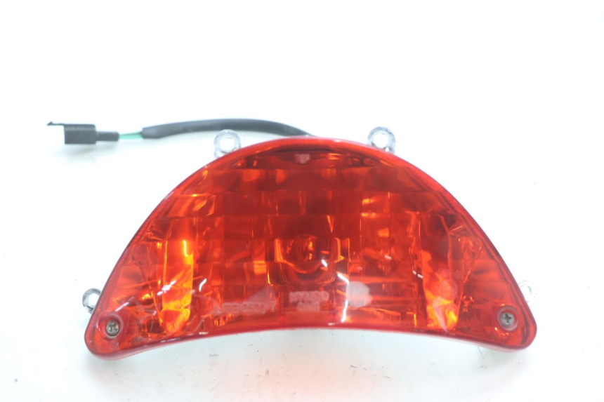 photo de FEU ARRIERE KYMCO AGILITY 4T 10" 50 (2005 - 2018) - Vue principale