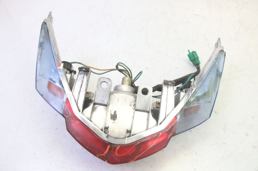 photo de FEU ARRIERE KYMCO AGILITY NAKED RENOUVO 2T 50 (2011 - 2018)