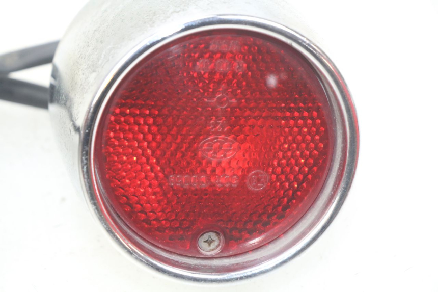 photo de FEU ARRIERE APRILIA SR LC 50 (1997 - 2004)