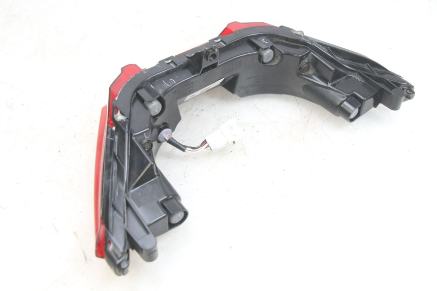 photo de FEU ARRIERE APRILIA SXR 50 (2021 - 2023)