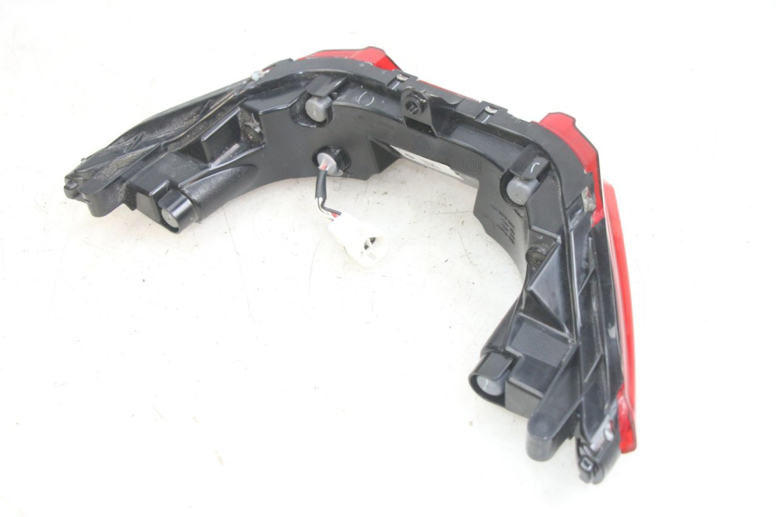 photo de FEU ARRIERE APRILIA SXR 50 (2021 - 2023)