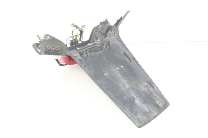 photo de FEU ARRIERE MBK BOOSTER NEXT GENERATION 50 (2004 - 2007) - Autre angle de vue