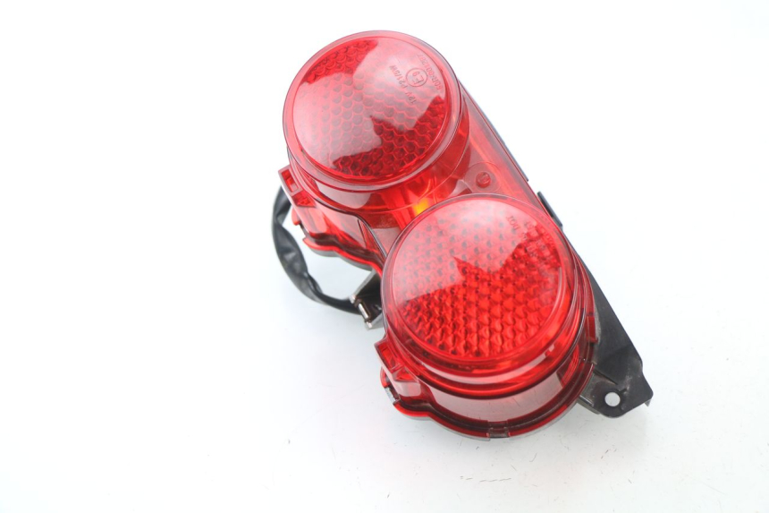 photo de FEU ARRIERE YAMAHA BW'S BWS 125 (2010 - 2013)