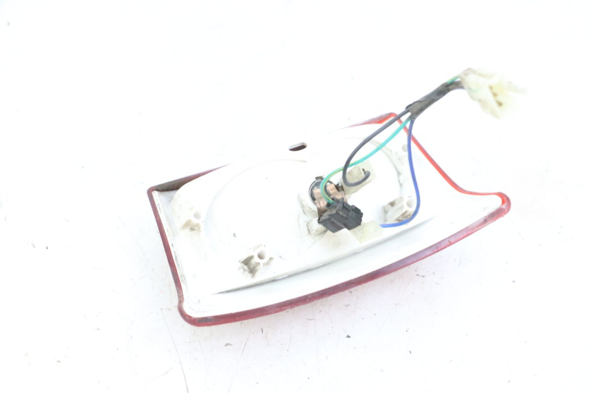 photo de FEU ARRIERE YAMAHA BW'S EASY 50 (2013 - 2016) - Points de fixation