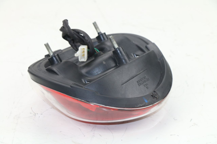 photo de FEU ARRIERE S-RIDER CAPRI 2T 50 (2010 - 2017) - Marquages et références