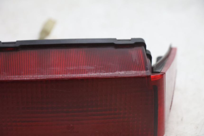 photo de FEU ARRIERE HONDA CB TWO FIFTY 250 (1991 - 2002) - Détail de la pièce