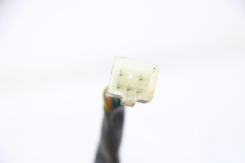 photo de FEU ARRIERE PEUGEOT CITYSTAR 2T 50 (2018 - 2021) - Points de fixation