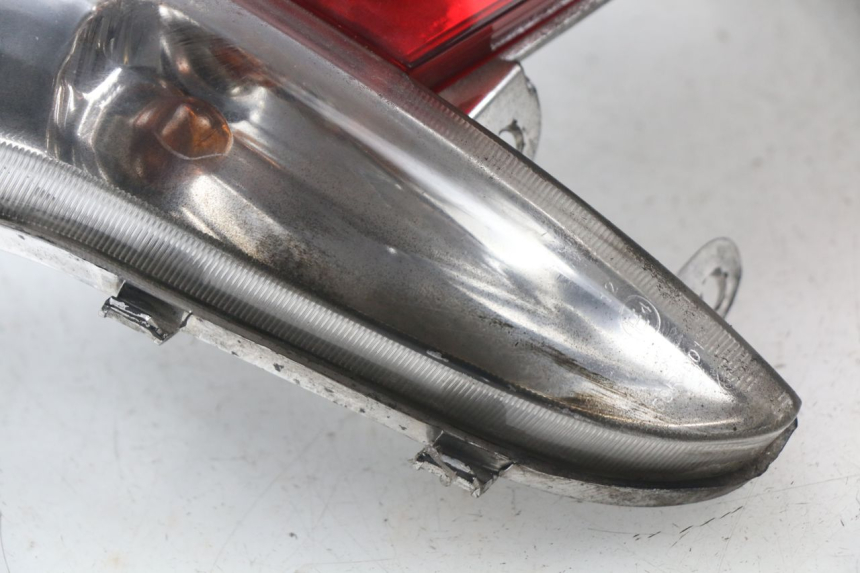 photo de FEU ARRIERE PEUGEOT CITYSTAR 50 (2013 - 2017)