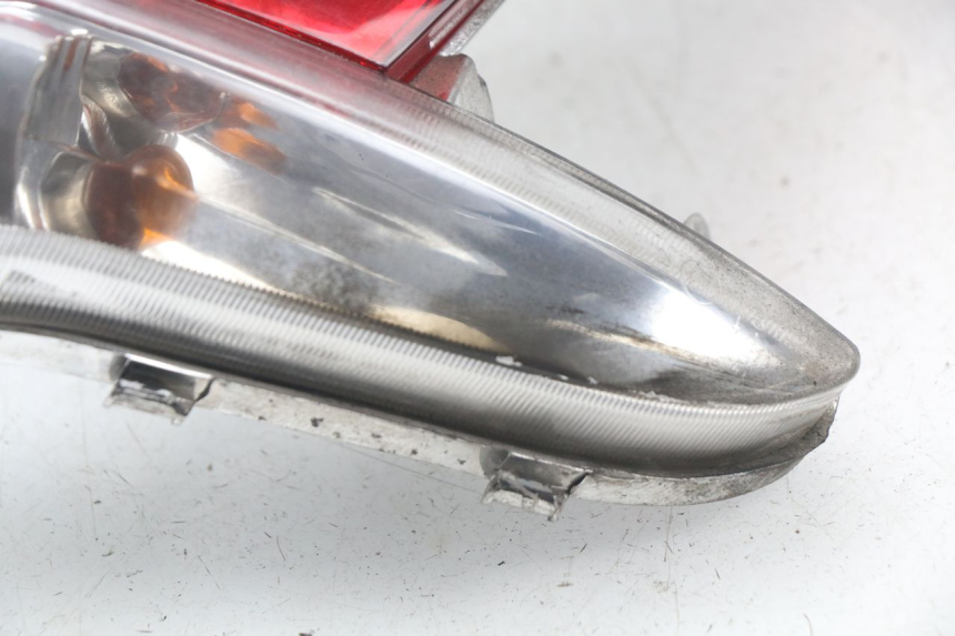 photo de FEU ARRIERE PEUGEOT CITYSTAR 50 (2013 - 2017)