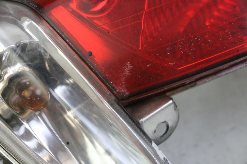 photo de FEU ARRIERE PEUGEOT CITYSTAR 50 (2013 - 2017)