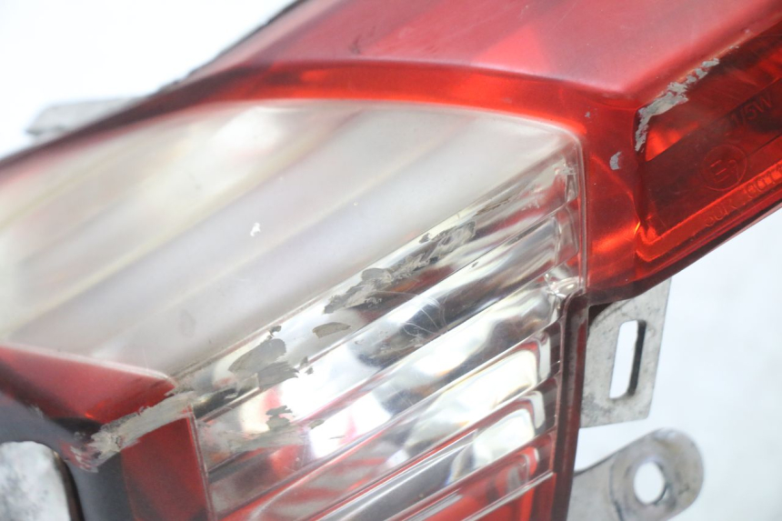 photo de FEU ARRIERE KYMCO DINK STREET 125 (2009 - 2014)