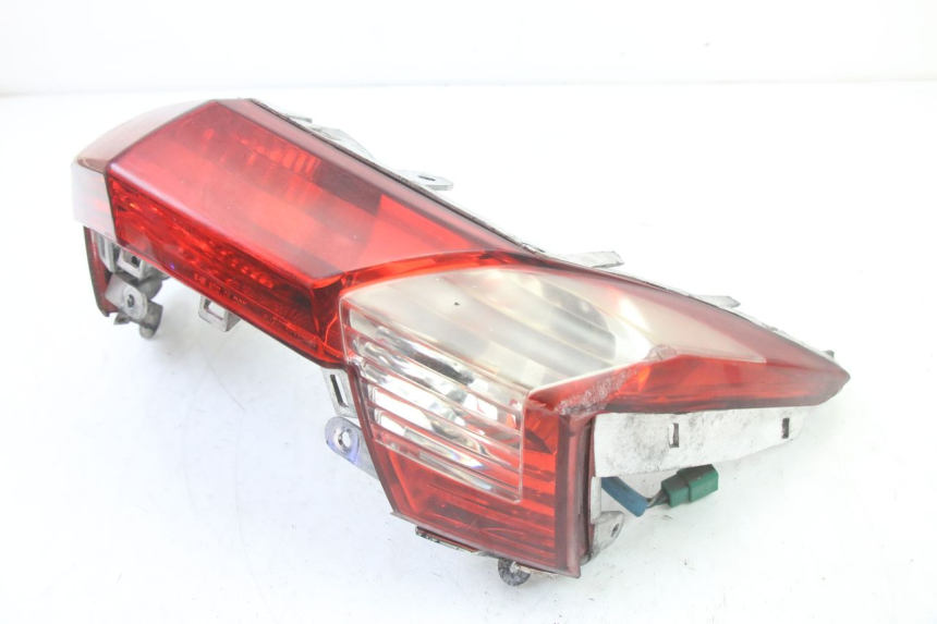 photo de FEU ARRIERE KYMCO DINK STREET 125 (2009 - 2014)