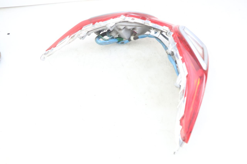 photo de FEU ARRIERE KYMCO DOWNTOWN ABS 125 (2015 - 2017) - Vue produit