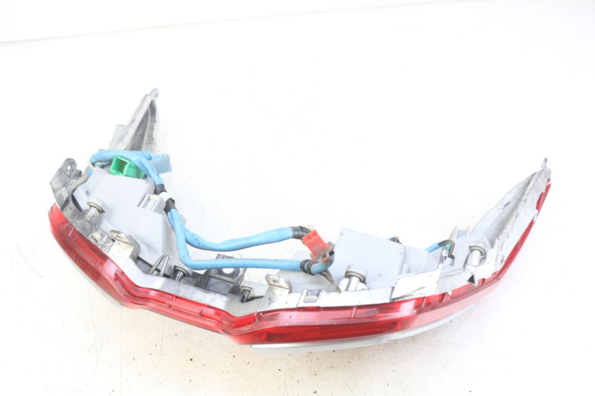 photo de FEU ARRIERE KYMCO DOWNTOWN ABS 125 (2015 - 2017) - Vue d’ensemble