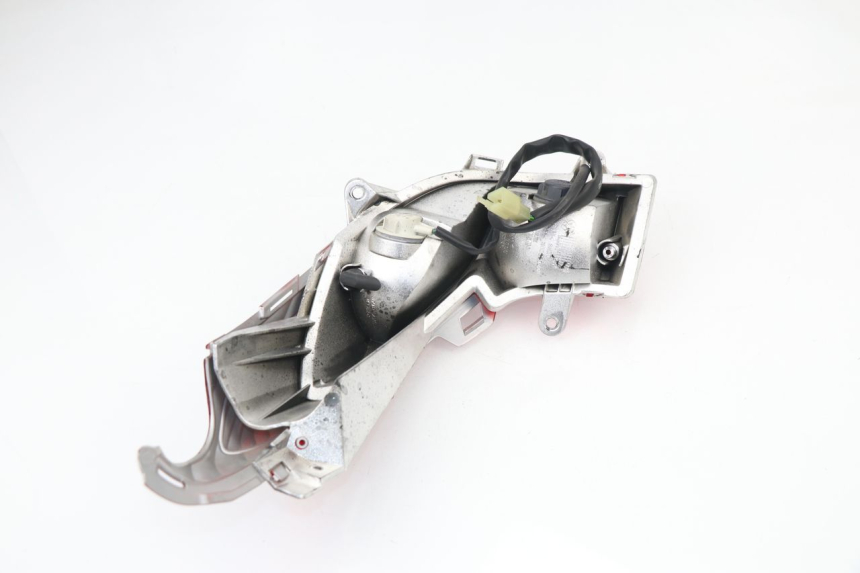 photo de FEU ARRIERE DROIT HONDA FES S-WING SWING 125 (2007 - 2015)