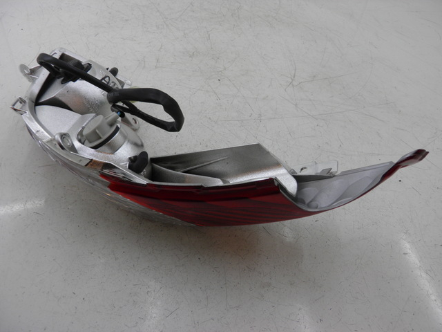 photo de FEU ARRIERE DROIT HONDA FES S-WING SWING ABS 125 (2007 - 2015)