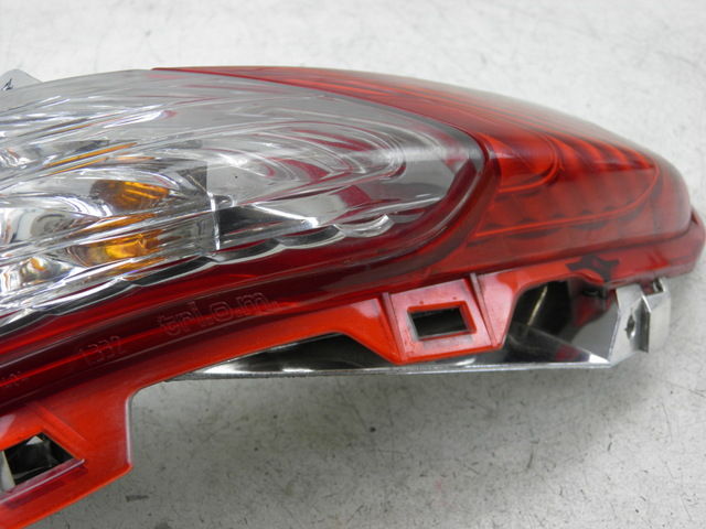 photo de FEU ARRIERE DROIT HONDA FES S-WING SWING ABS 125 (2007 - 2015)