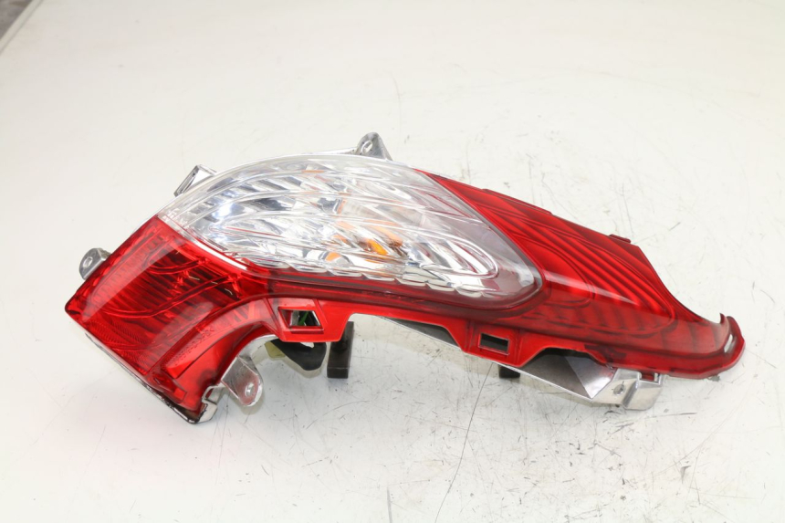 photo de FEU ARRIERE DROIT HONDA FES S-WING SWING ABS 125 (2007 - 2015)