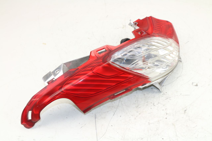 photo de FEU ARRIERE DROIT HONDA FES S-WING SWING ABS 125 (2007 - 2015)