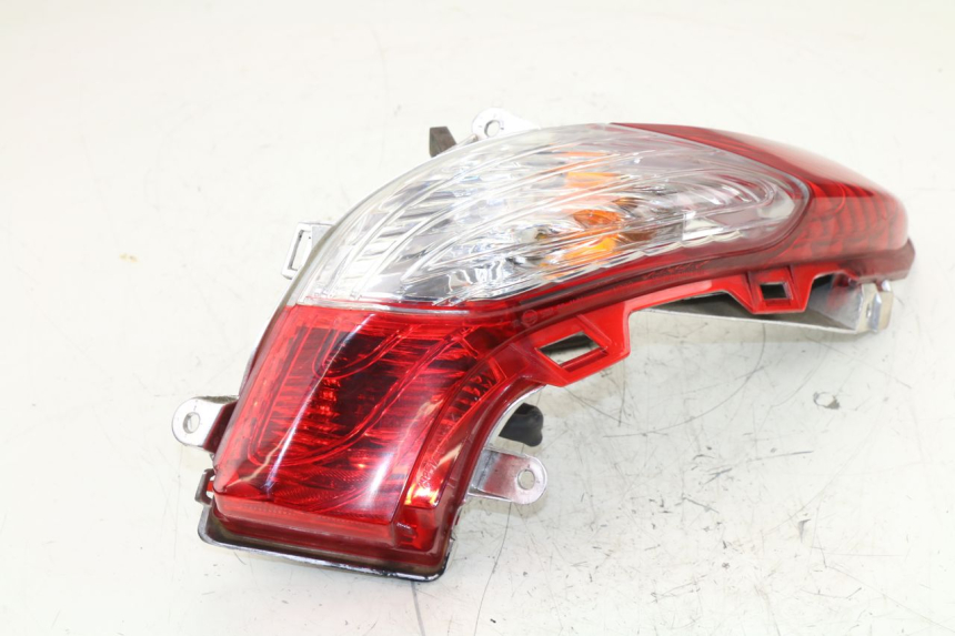 photo de FEU ARRIERE DROIT HONDA FES S-WING SWING ABS 125 (2007 - 2015)