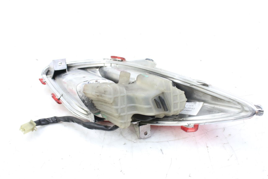 photo de FEU ARRIERE DROIT MBK SKYCRUISER 125 (2010 - 2013)
