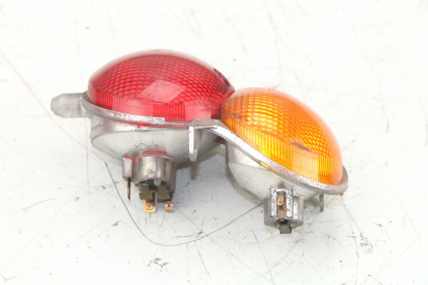 photo de FEU ARRIERE DROIT MBK SKYLINER 125 (2001 - 2003)