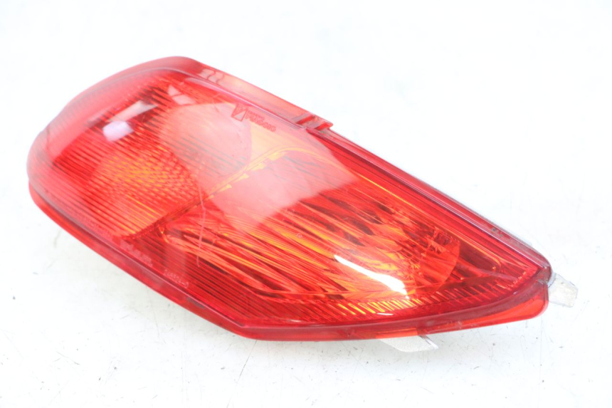 photo de FEU ARRIERE DROIT PIAGGIO MP3 LT 300 (2010 - 2016)