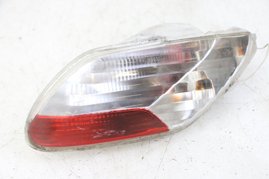 photo de FEU ARRIERE DROIT PIAGGIO MP3 LT 400 (2007 - 2012)