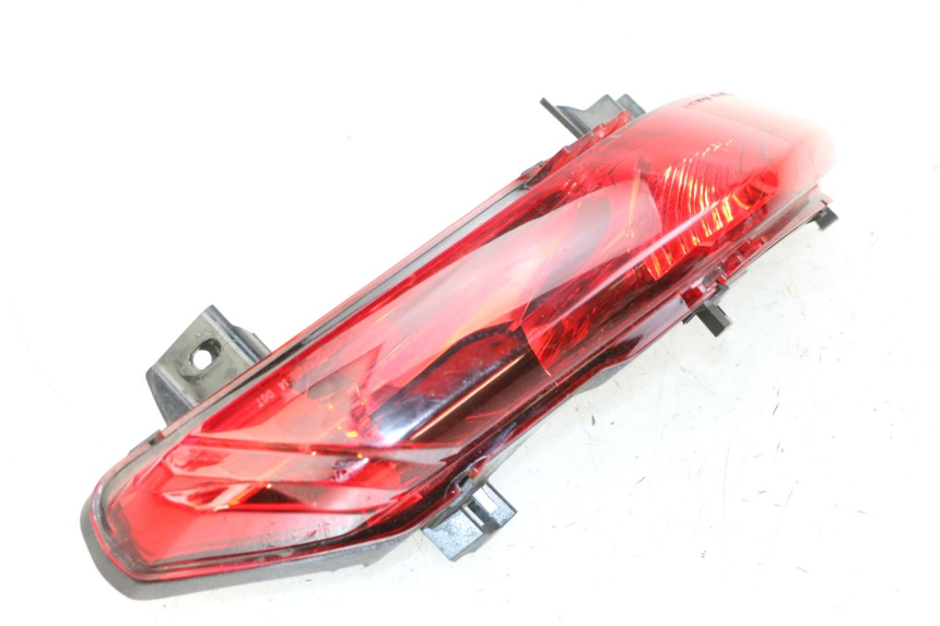 photo de FEU ARRIERE DROIT PIAGGIO MP3 500 (2014 - 2016)