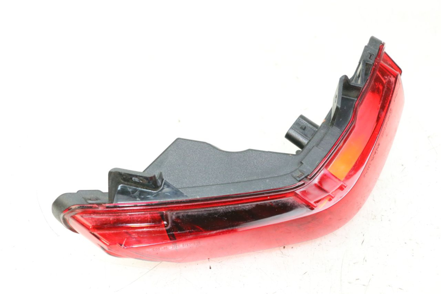 photo de FEU ARRIERE DROIT PIAGGIO MP3 500 (2014 - 2016)