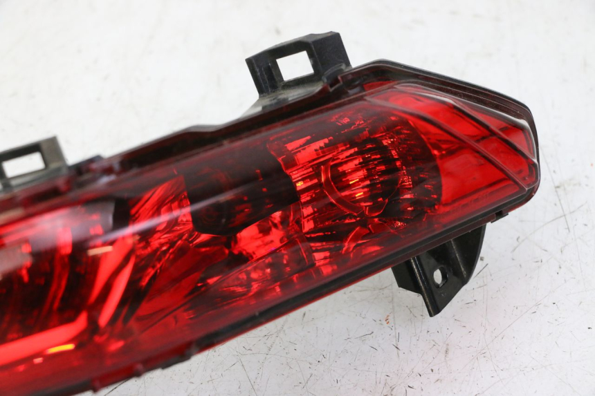 photo de FEU ARRIERE DROIT PIAGGIO MP3 500 (2014 - 2016)