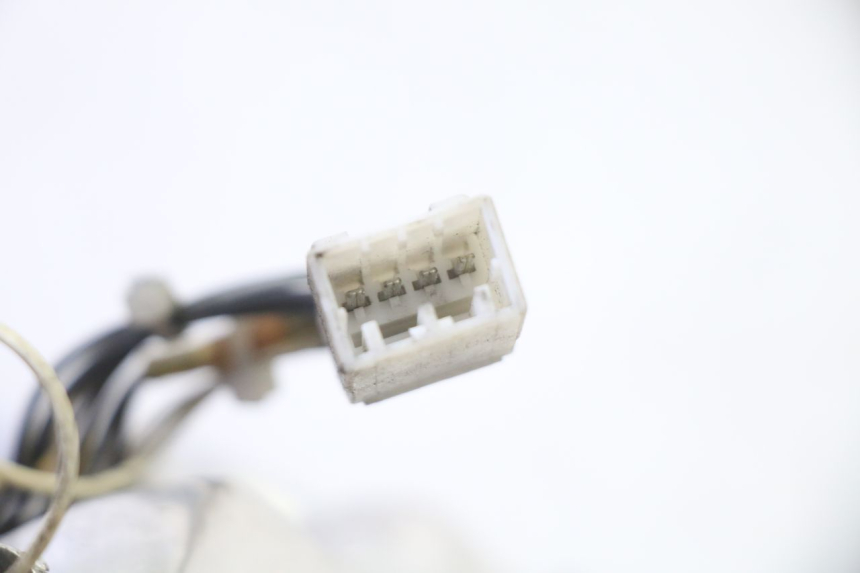 photo de FEU ARRIERE DROIT PIAGGIO MP3 125 (2006 - 2014)