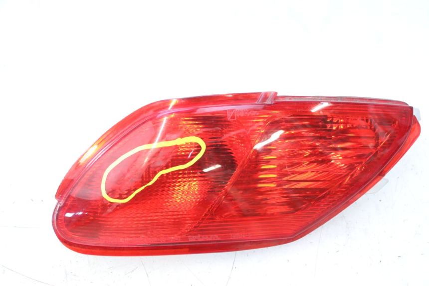 photo de FEU ARRIERE DROIT PIAGGIO MP3 500 (2011 - 2015) - Vue principale
