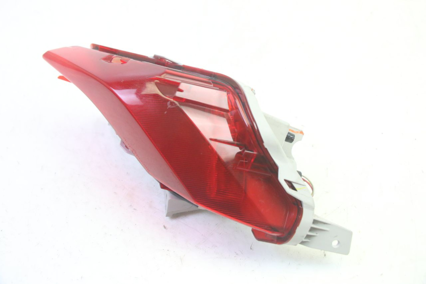 photo de FEU ARRIERE DROIT YAMAHA TRICITY 300 (2020 - 2024) - Autre angle de vue