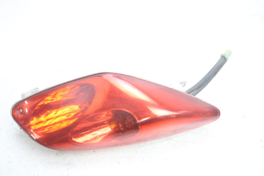 photo de FEU ARRIERE DROIT YAMAHA XMAX X-MAX 125 (2006 - 2009) - Vue principale