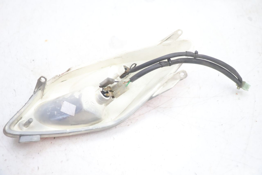 photo de FEU ARRIERE DROIT YAMAHA XMAX X-MAX 125 (2006 - 2009) - Vue d’ensemble