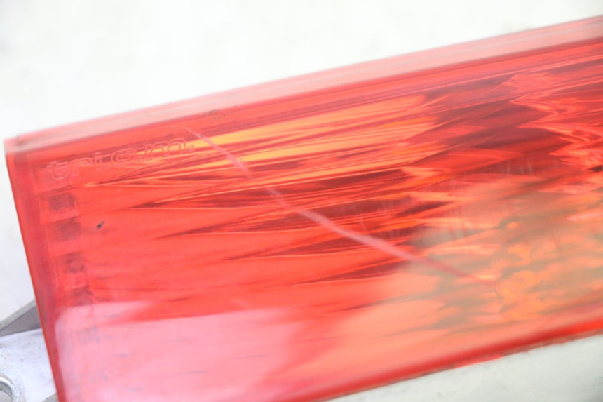 photo de FEU ARRIERE DROIT PIAGGIO XEVO - X EVO 125 (2007 - 2016) - Détail de la pièce