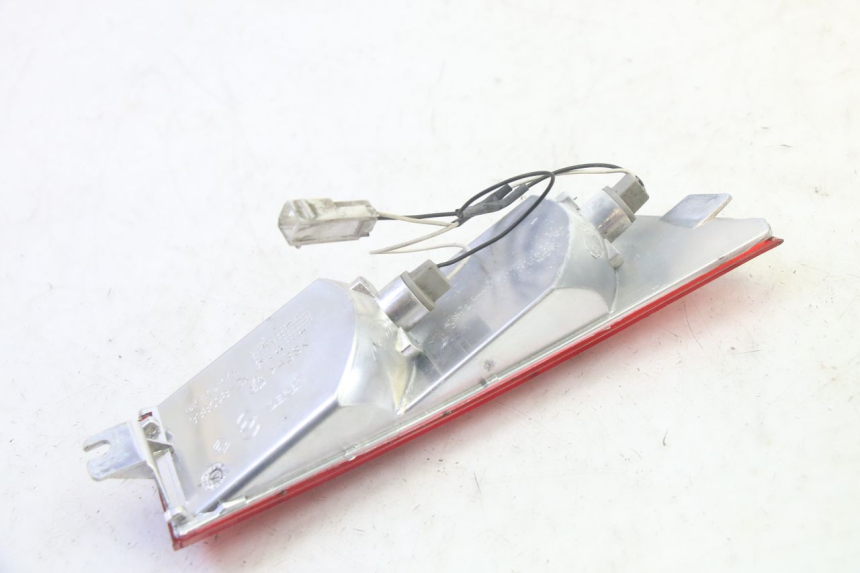 photo de FEU ARRIERE DROIT PIAGGIO XEVO - X EVO 125 (2007 - 2016) - Gros plan technique