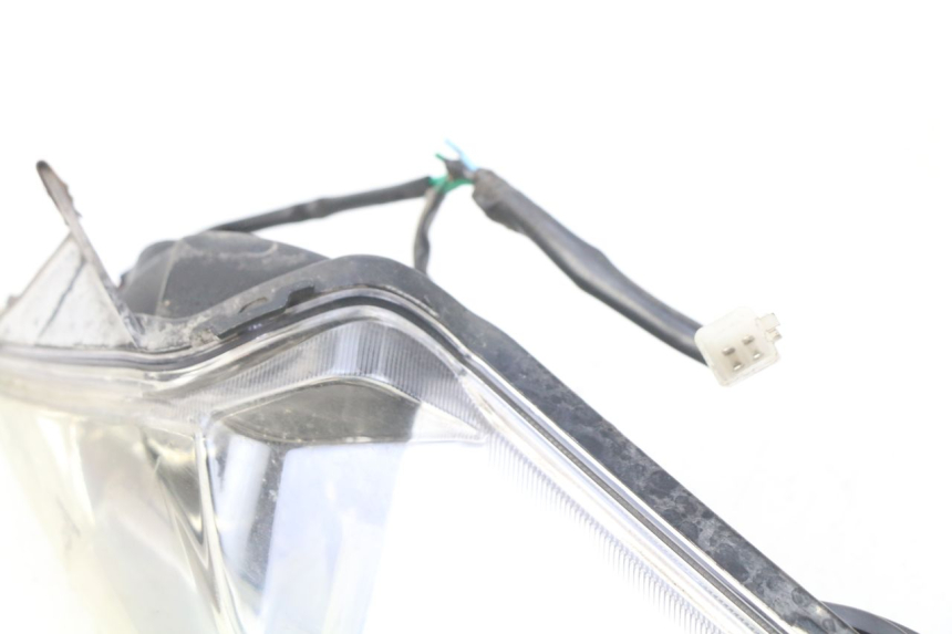 photo de FEU ARRIERE DROIT YAMASAKI YM T 125 (2015 - 2020)