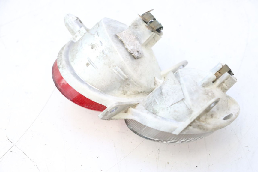 photo de FEU ARRIERE DROIT YAMAHA YP MAJESTY 125 (2007 - 2010) - Détail de la pièce