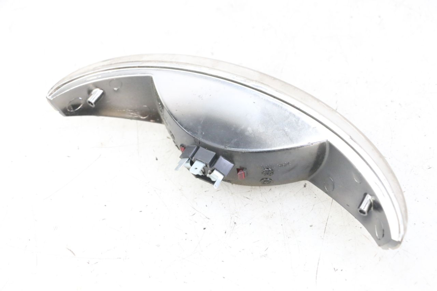 photo de FEU ARRIERE PEUGEOT ELYSTAR 125 (2002 - 2007)