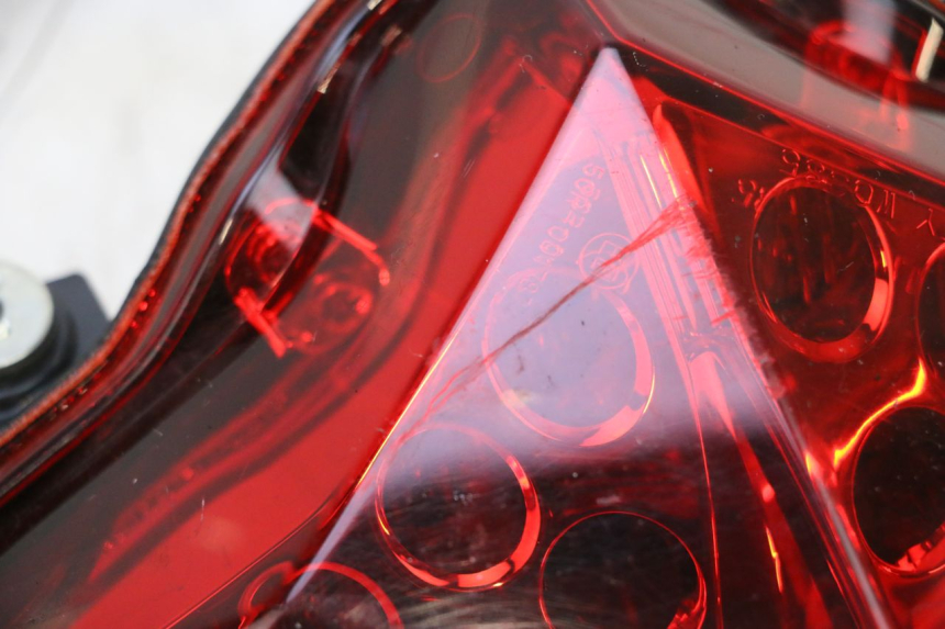 photo de FEU ARRIERE KAWASAKI ER-6 ER6 F ABS 650 (2012 - 2016) - Zoom état d’usage