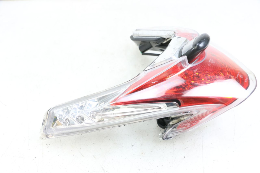 photo de FEU ARRIERE EUROCKA R8 4T 50 (2013 - 2022)