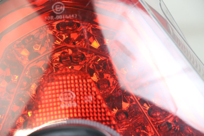 photo de FEU ARRIERE EUROCKA R8 4T 50 (2013 - 2022)