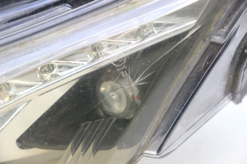 photo de FEU ARRIERE JM MOTORS EVOLIS 4T 50 (2018 - 2022) - Autre angle de vue