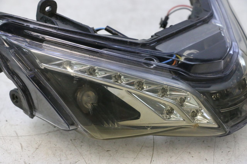 photo de FEU ARRIERE JM MOTORS EVOLIS 4T 50 (2018 - 2022) - Vue d’ensemble