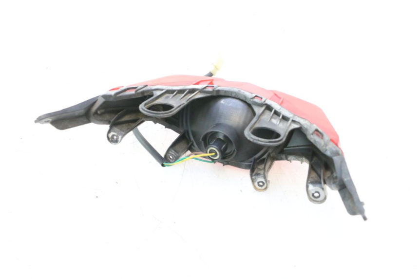 photo de FEU ARRIERE JM MOTORS F45i 4T 50 (2020 - 2023) - Gros plan technique
