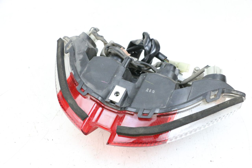 photo de FEU ARRIERE YAMAHA FJR ABS 1300 (2006 - 2012) - Zoom état d’usage