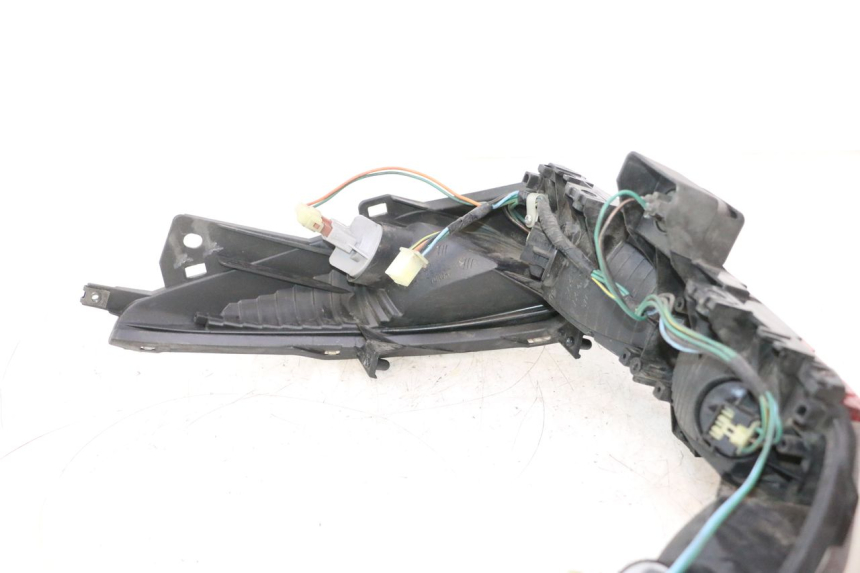 photo de FEU ARRIERE HONDA FJS SILVER WING SILVERWING 400 (2005 - 2008) - Aperçu profil