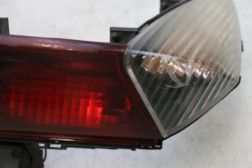 photo de FEU ARRIERE HONDA FJS SILVER WING SILVERWING 400 (2005 - 2008) - Marquages et références
